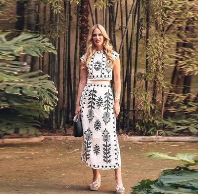 Camila | Conjunto 2 piezas Top y Falda + Collar de Regalo