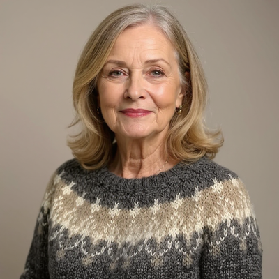 Samantha | Handgemachter Vintage-Pullover