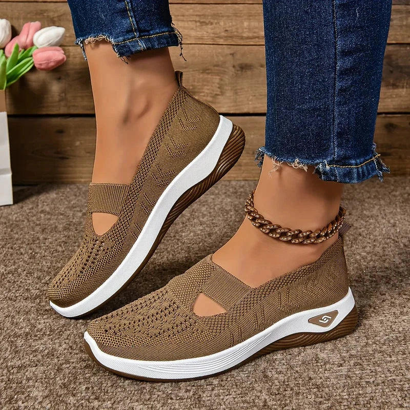 Zapatillas ComfortFit® + Plantilla Ergonómica de Regalo🎁